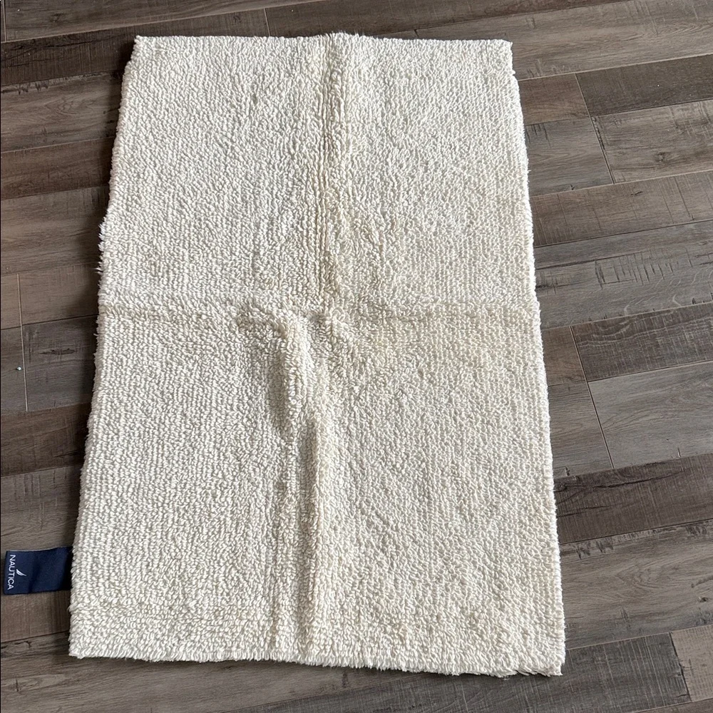Nautica Cream Bath Mat Collection